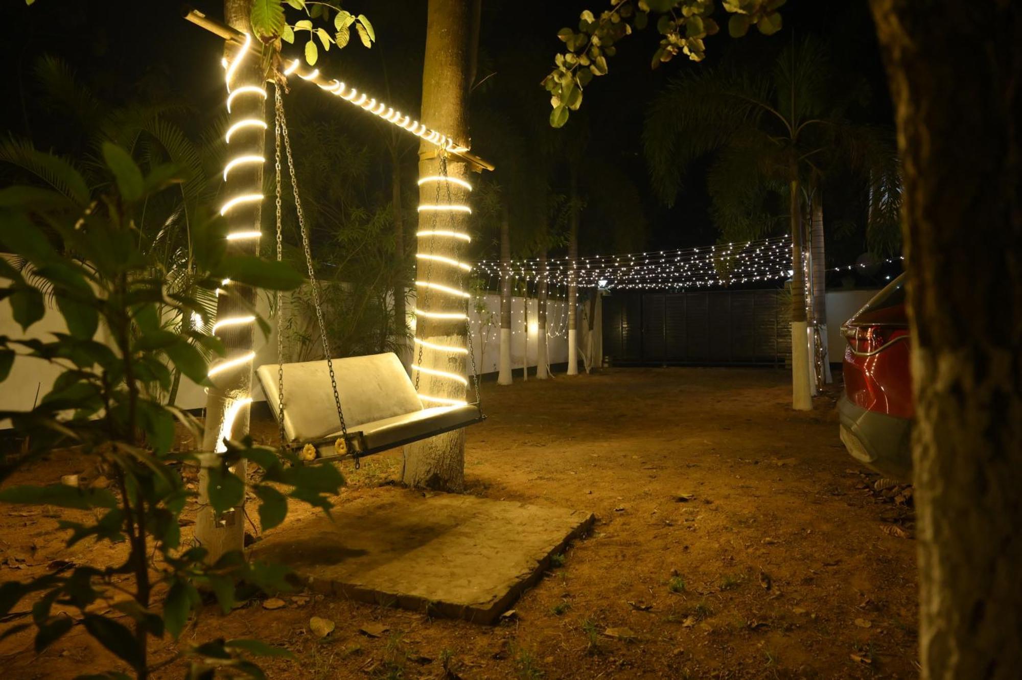 The Q3 Inn Guwahati Exterior foto